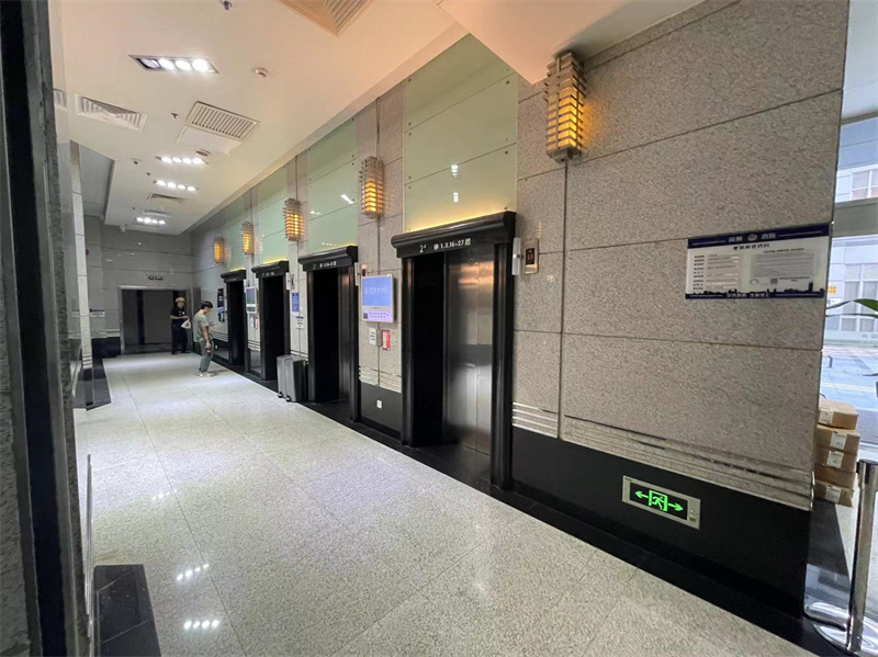 电梯厅